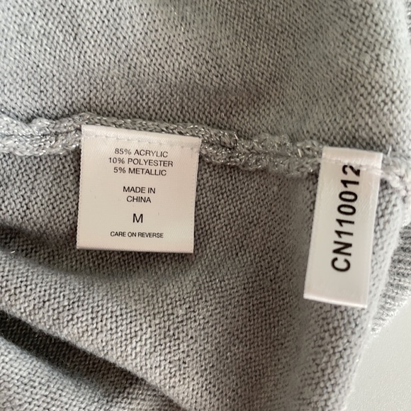 Silver/Grey New York & Company Light Mid Sleeve Sweater - Picture 5 of 6